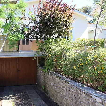 Maison à Proche Plage, 5 Couchages - Fr-1-246a-353 *